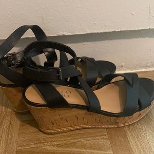 Leather platform shoes